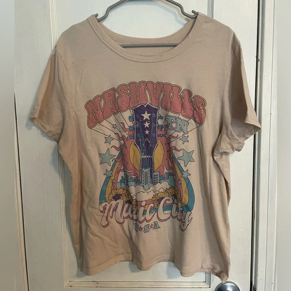 Zoe + Liv Nashville Tee Shirt XXL​​ - Picture 1 of 6